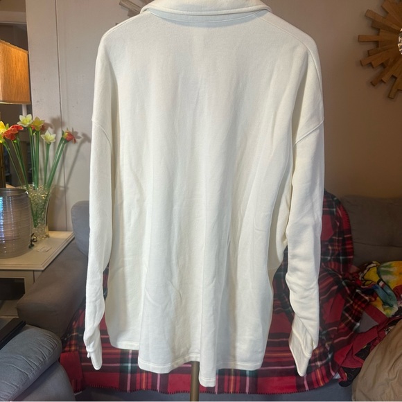 PINK Victoria's Secret Cream Button-Up
Sweatshirt Shacket XL NWT - Picture 4 of 4